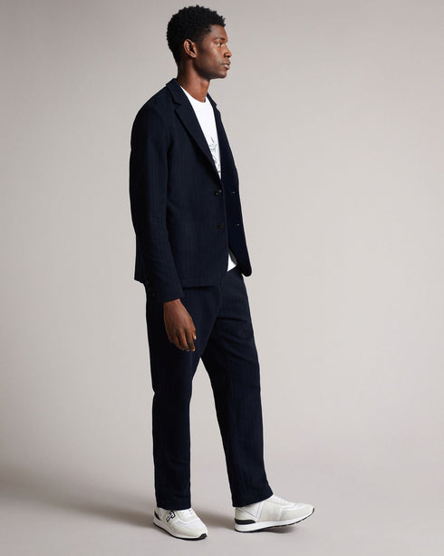 EFFORD-Jackets-Ensure statement classics are hanging in your wardrobe with EFFORD. Channelling coast of Italy vibes through a traditional English lens, the Herringbone pattern provides a look that's both subtle and effective. Part of a two-piece set, this can be dressed up over a shirt or dressed down with a plain round neck t-shirt worn underneath. Herringbone pattern Two-button fastening Three front pockets Part of a two-piece set Ted Baker-branded Our model is 6'2" / 1.87m and wears a Ted size 3- Ted Bak